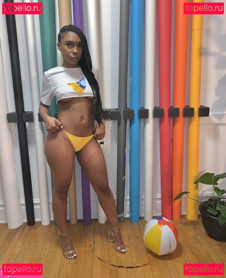 JessRight00 Onlyfans Photo Gallery 