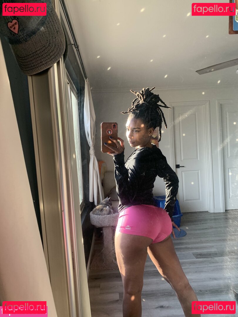 JessRight00 Onlyfans Photo Gallery 