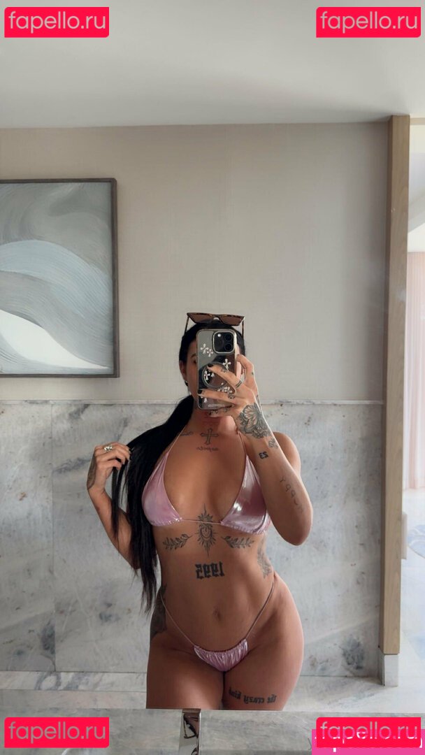 alyssawilks / bikerxbaddie Onlyfans Photo Gallery 