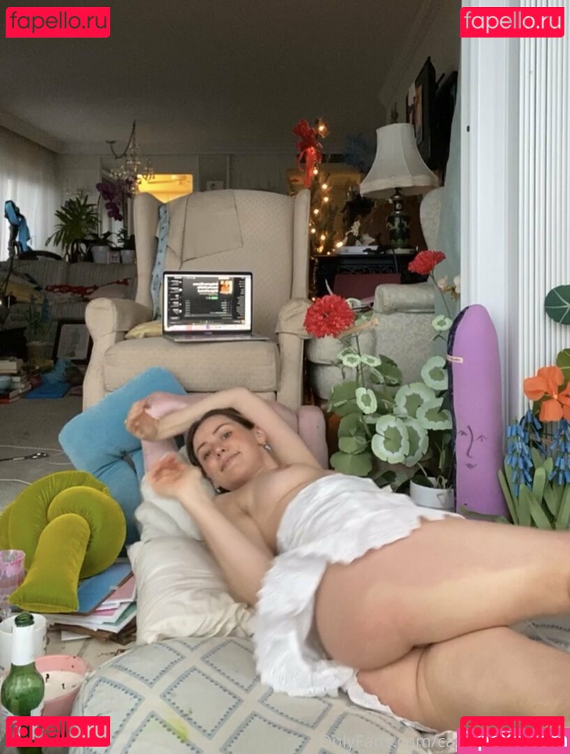 Caroline Calloway / carolinecalloway / carolinecaloway Onlyfans Photo Gallery 