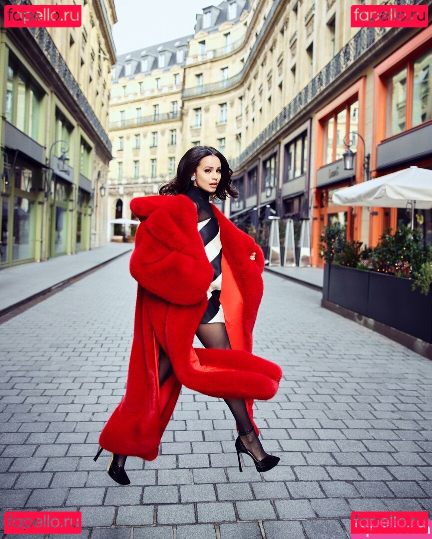 Sofia Carson / SofiaCarson / mariieeclaiiree Onlyfans Photo Gallery 