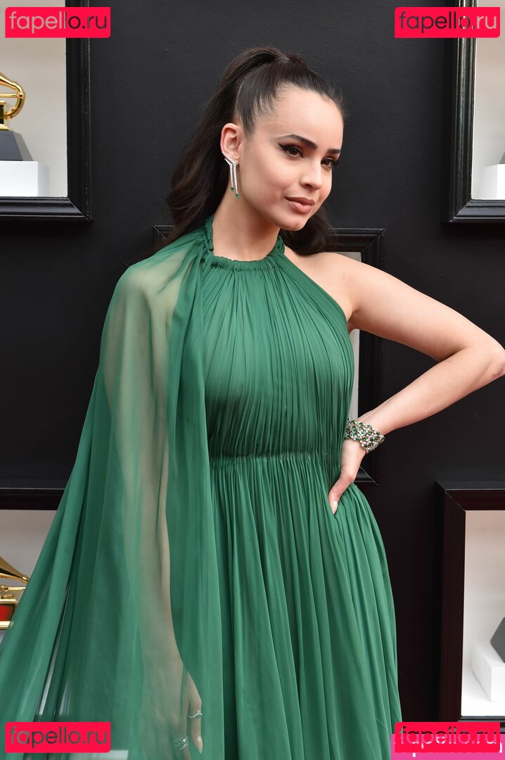 Sofia Carson / SofiaCarson / mariieeclaiiree Onlyfans Photo Gallery 