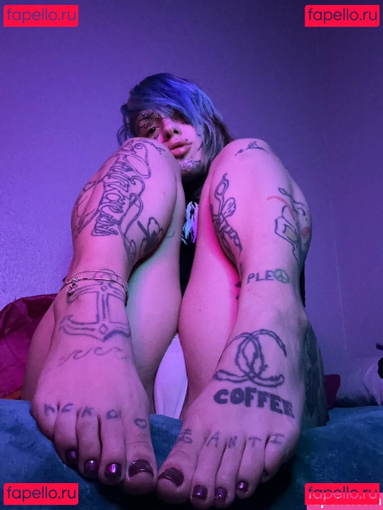 FaceTatMami / Izzy Gonzalez / fukkfacetat Onlyfans Photo Gallery 