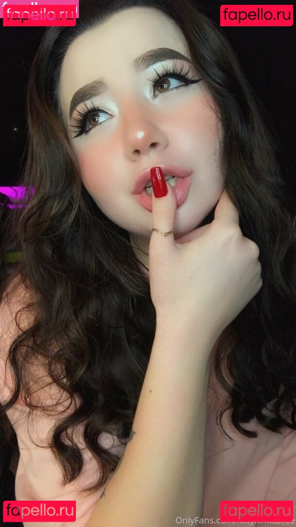 _mskittykat / kittykimxxfree Onlyfans Photo Gallery 