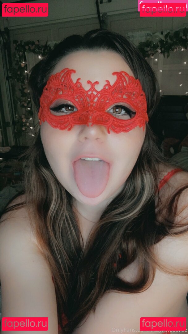 _mskittykat / kittykimxxfree Onlyfans Photo Gallery 