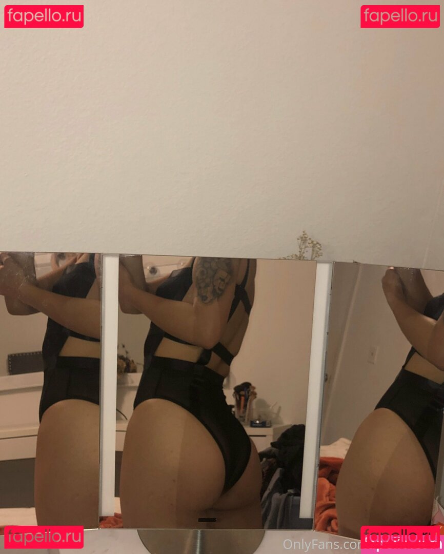 sagittariusgem / sagittariusweet Onlyfans Photo Gallery 