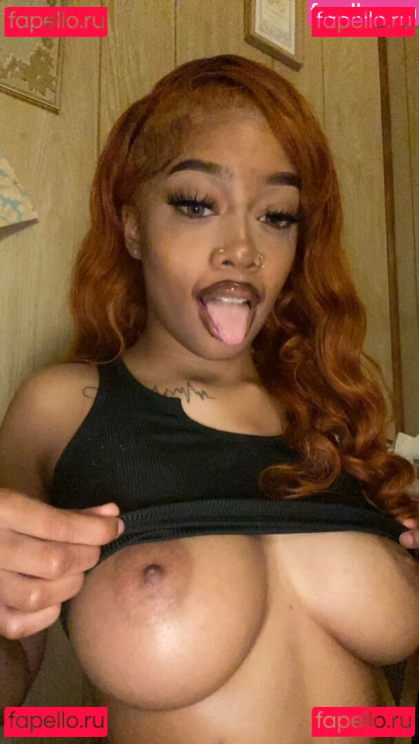 sladypretty / slimprettyi Onlyfans Photo Gallery 