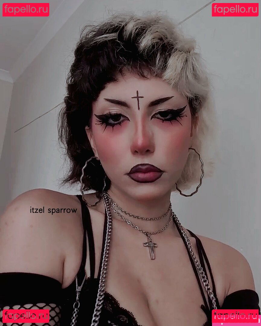 itzel2002free / itzel_xd2002 Onlyfans Photo Gallery 