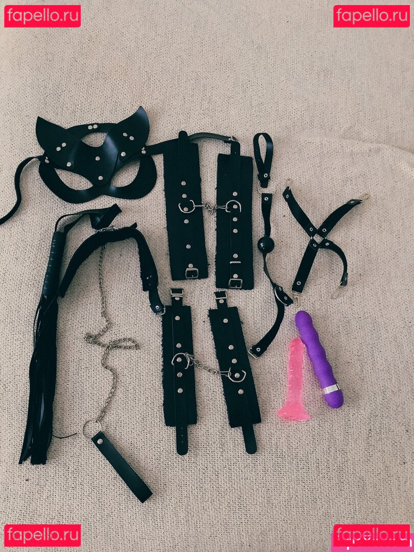 itzel2002free / itzel_xd2002 Onlyfans Photo Gallery 