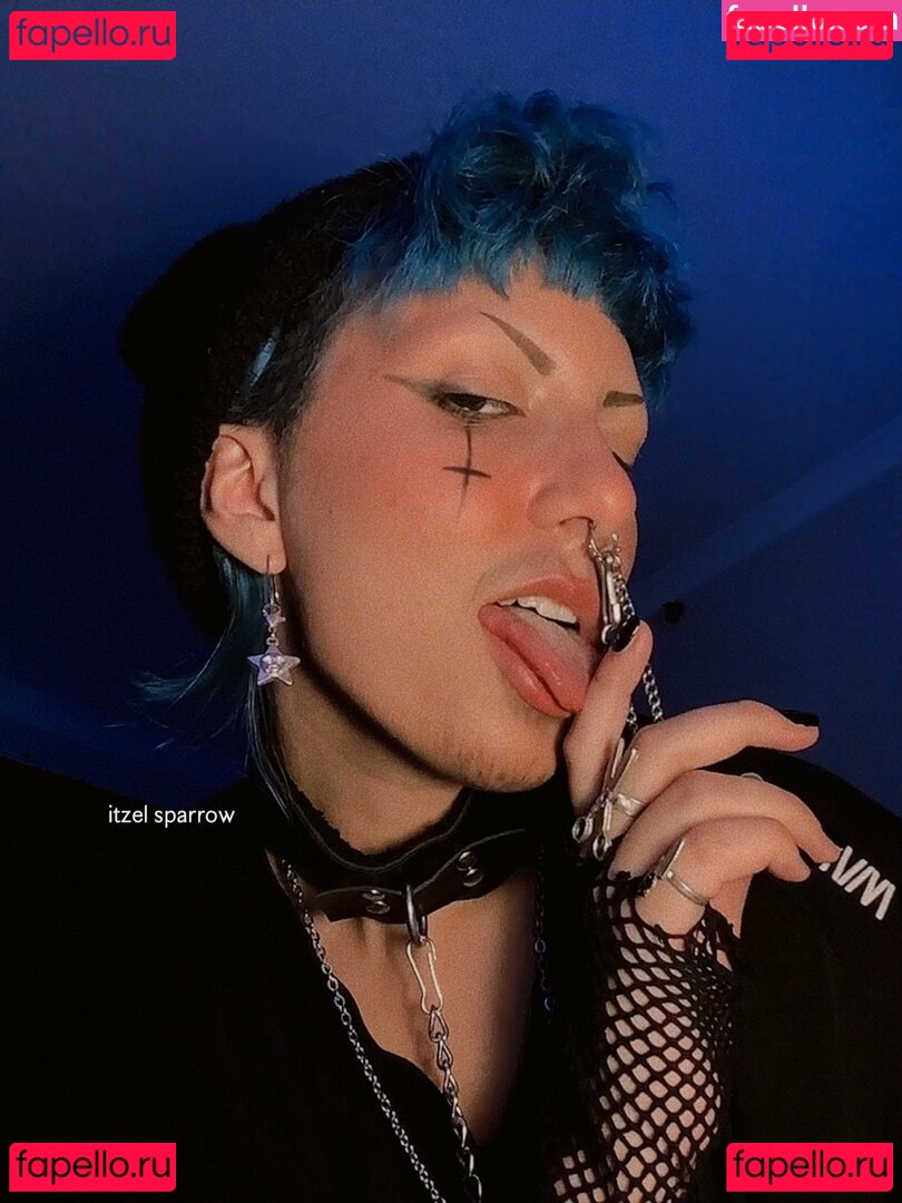 itzel2002free / itzel_xd2002 Onlyfans Photo Gallery 