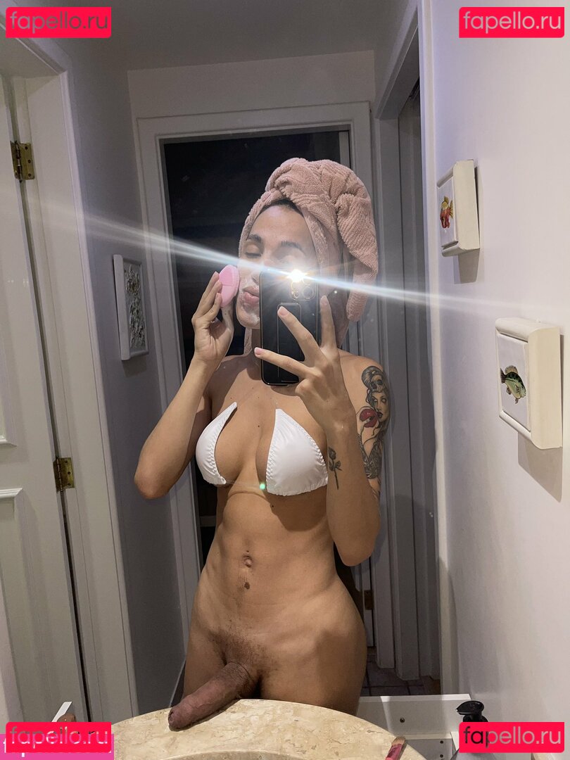 Sofia Rabello / anyuser / g4bycosta / sofiarabello Onlyfans Photo Gallery 