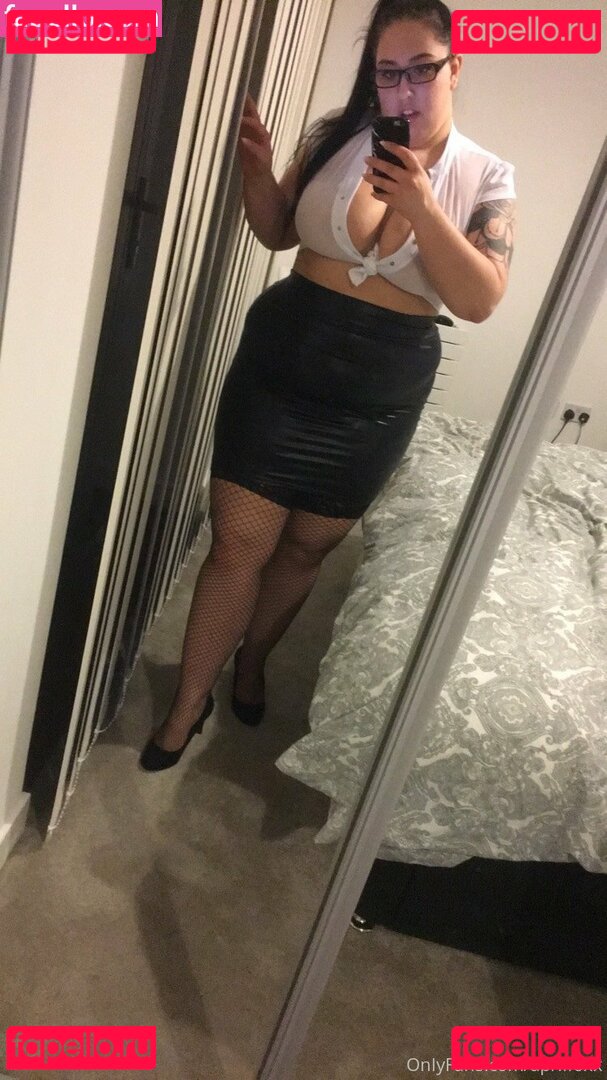 april4life / aprilfoxx Onlyfans Photo Gallery 