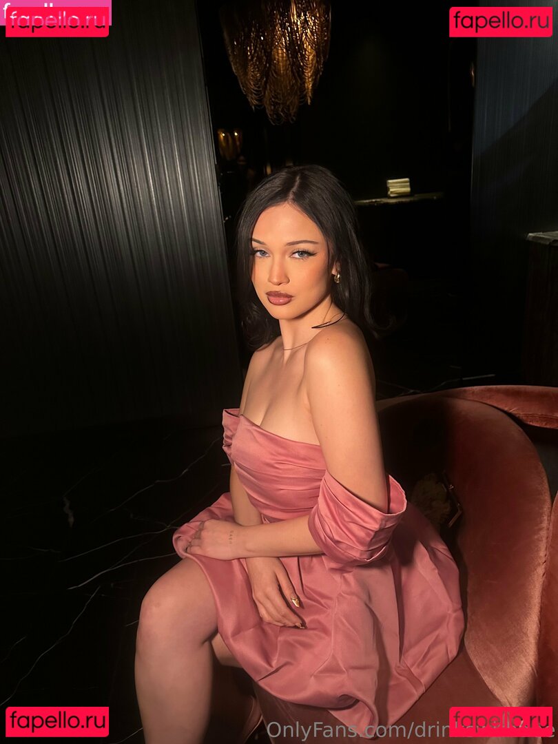 Deebellle / drinkswithdee Onlyfans Photo Gallery 