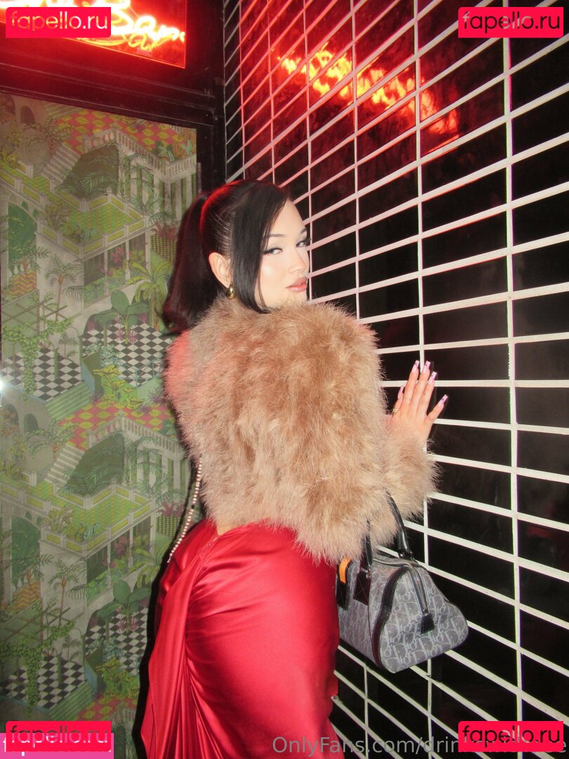 Deebellle / drinkswithdee Onlyfans Photo Gallery 