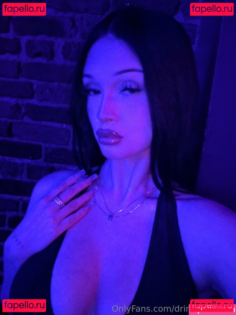 Deebellle / drinkswithdee Onlyfans Photo Gallery 