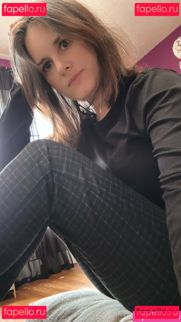 Linda Crews / linda_crews13 Onlyfans Photo Gallery 