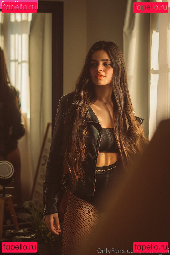 Millie_Mi / _millie.mi_ Onlyfans Photo Gallery 