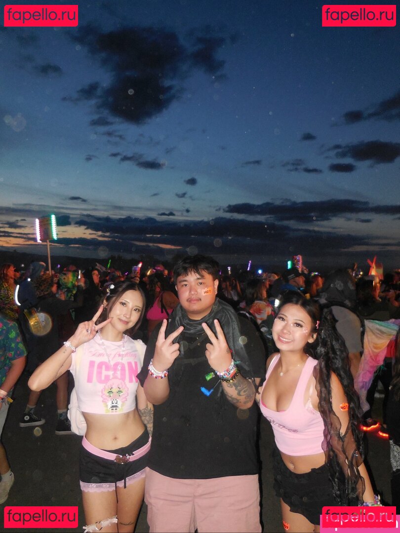 ang22la Onlyfans Photo Gallery 