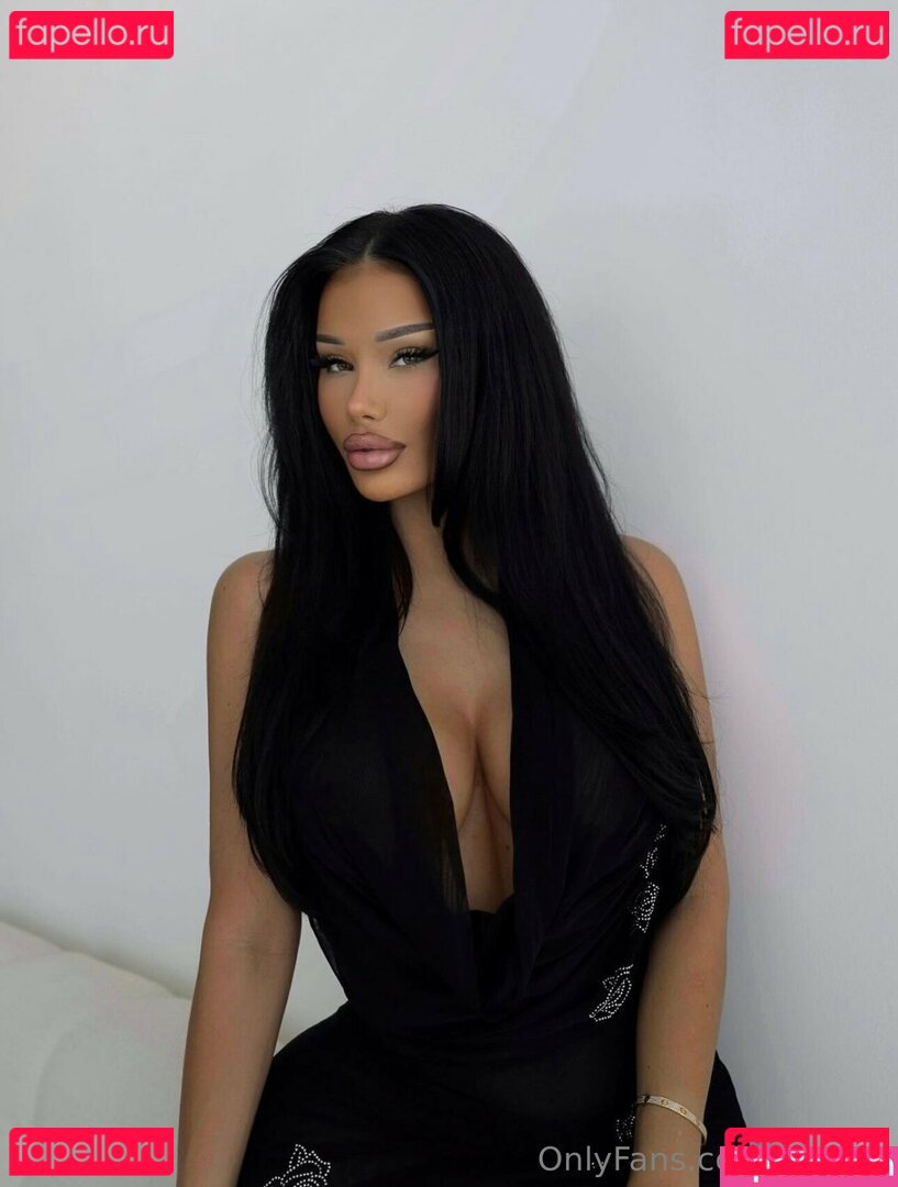 Adeleg / __adeleg Onlyfans Photo Gallery 