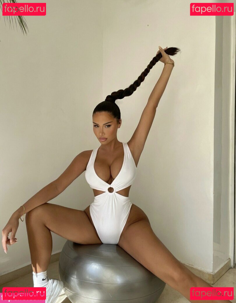 Adeleg / __adeleg Onlyfans Photo Gallery 