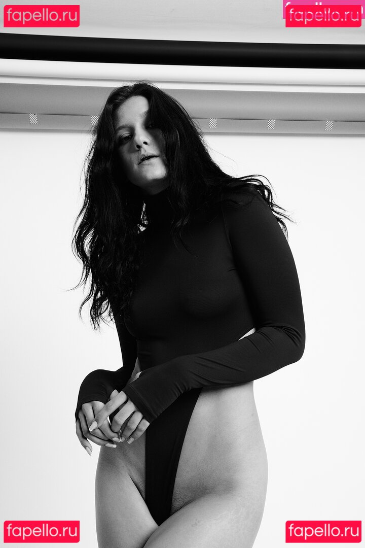 Luisa Ehlert / Luisaehl / luisanadolldr Onlyfans Photo Gallery 