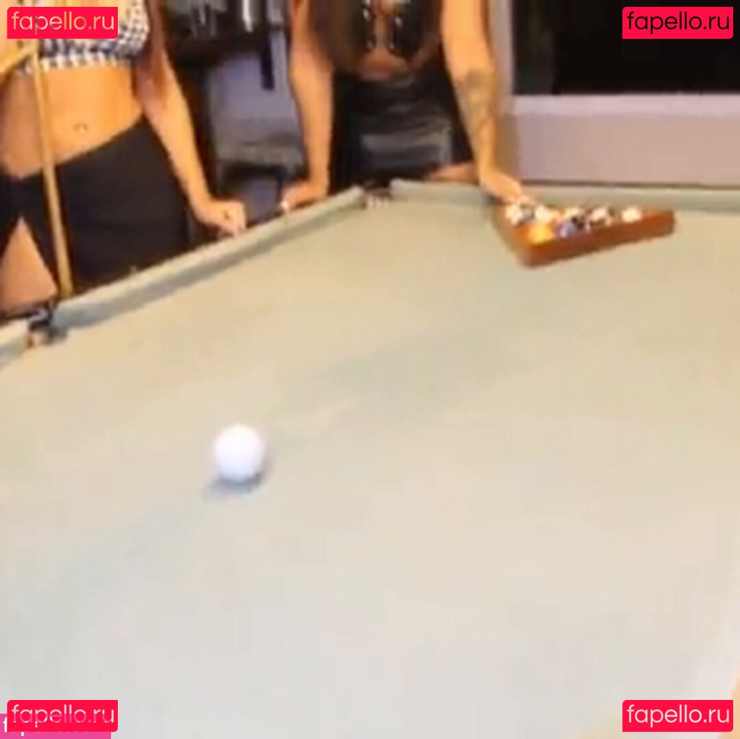 Edna Samara / ednasamaraa Onlyfans Photo Gallery 