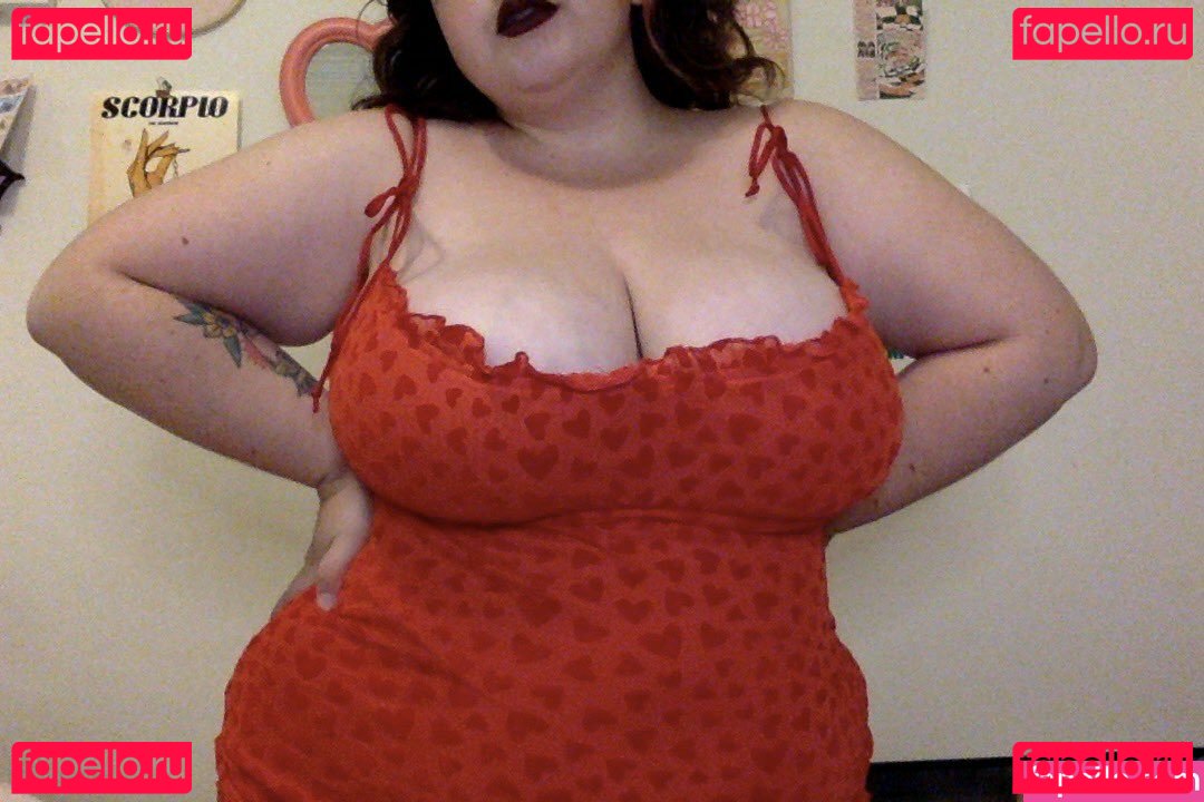 Peachxbrat / notreallyjcm / strawberryxfnta Onlyfans Photo Gallery 