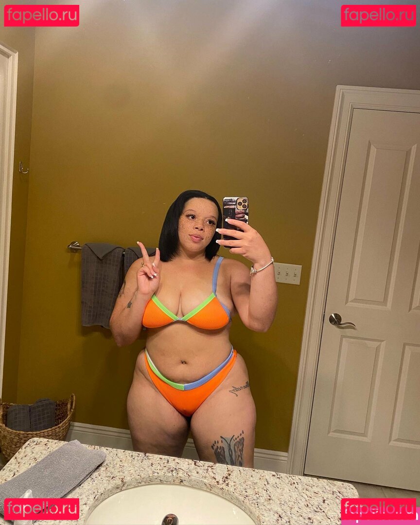 StrawberryShel / __Shelvonna / shelvonnaaaa / strawberryshell Onlyfans Photo Gallery 