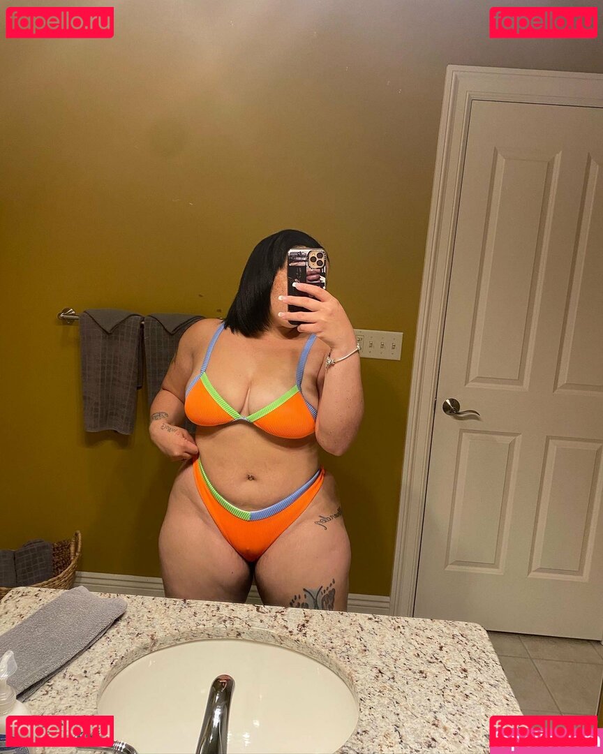 StrawberryShel / __Shelvonna / shelvonnaaaa / strawberryshell Onlyfans Photo Gallery 