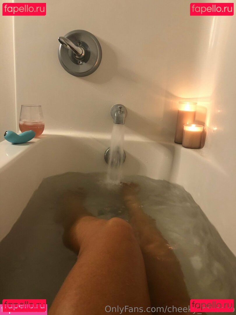 cheeky_musexo / cheekymuse Onlyfans Photo Gallery 