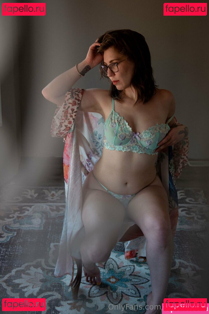 beccabaird / beccabairdd Onlyfans Photo Gallery 