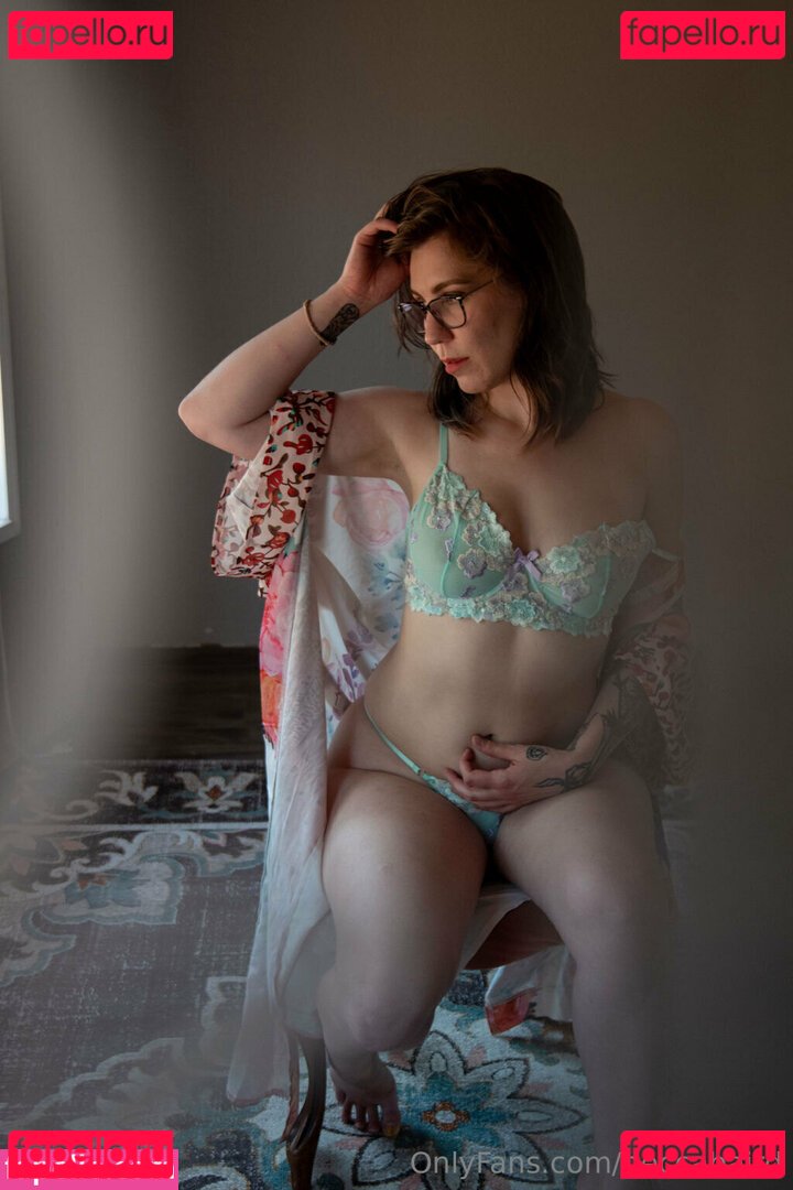 beccabaird / beccabairdd Onlyfans Photo Gallery 