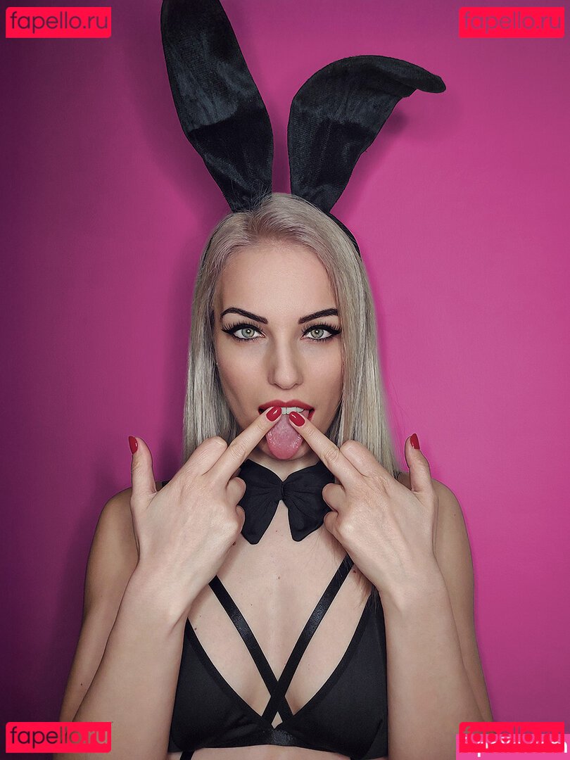 bunny nina / ninagoldma_n / ninagoldman Onlyfans Photo Gallery 