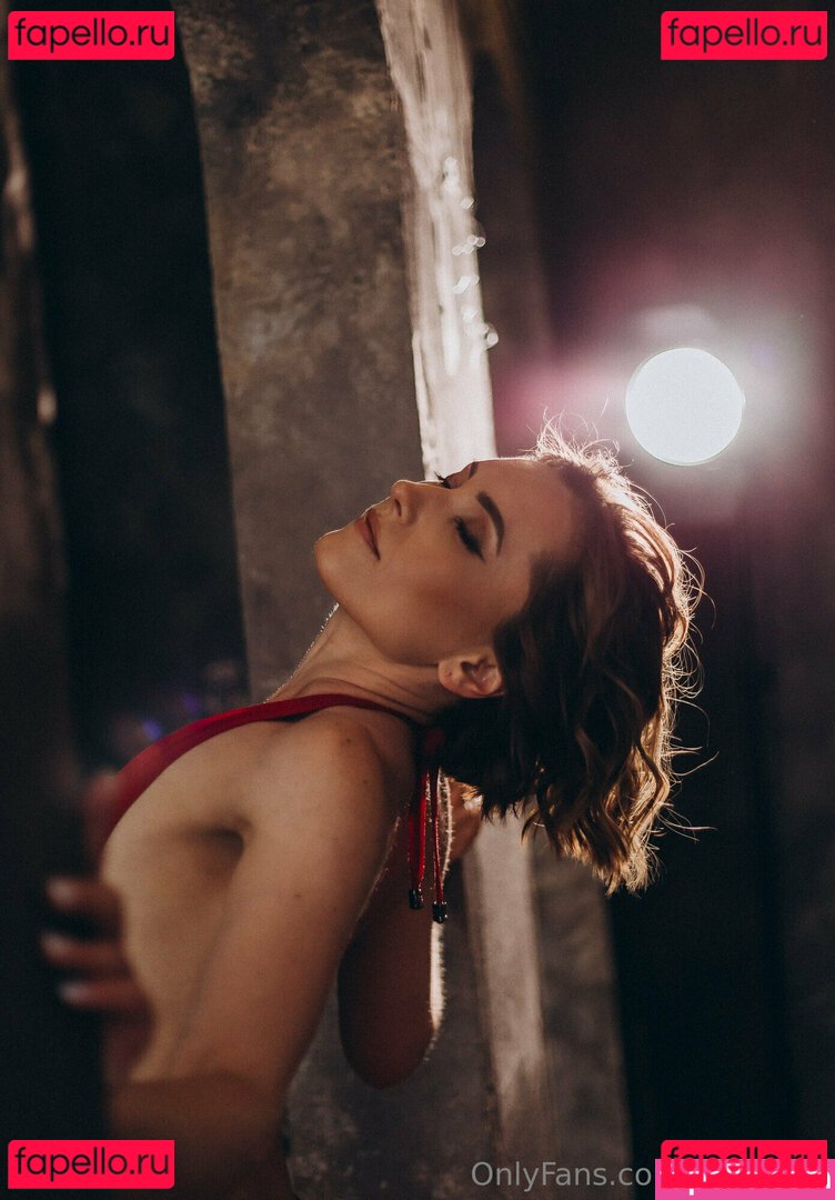 _clarewilde / clairewilde Onlyfans Photo Gallery 