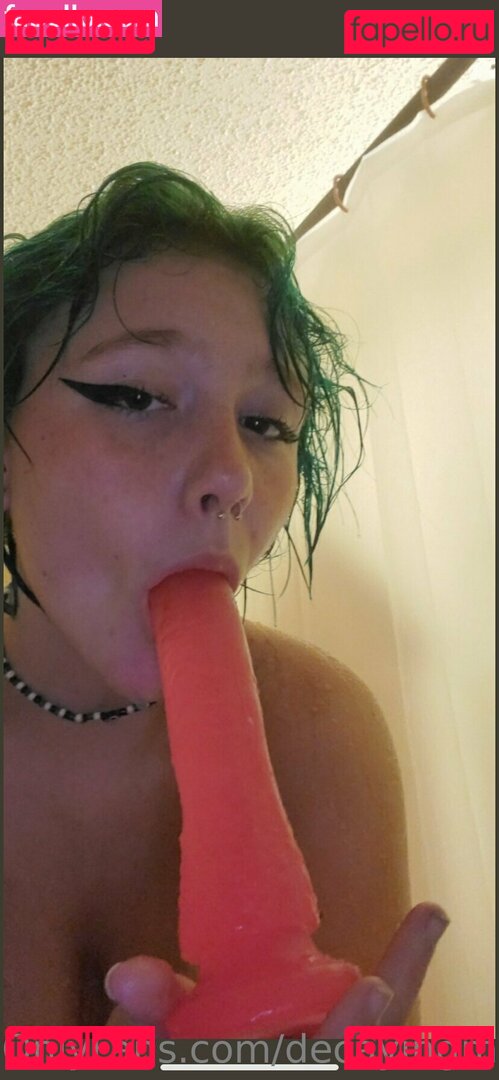 decayingmoons / gettingmoons Onlyfans Photo Gallery 