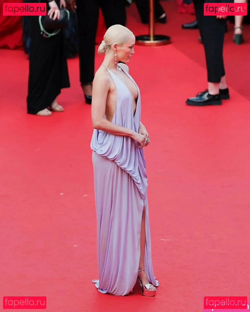 Pom Klementieff Onlyfans Photo Gallery 