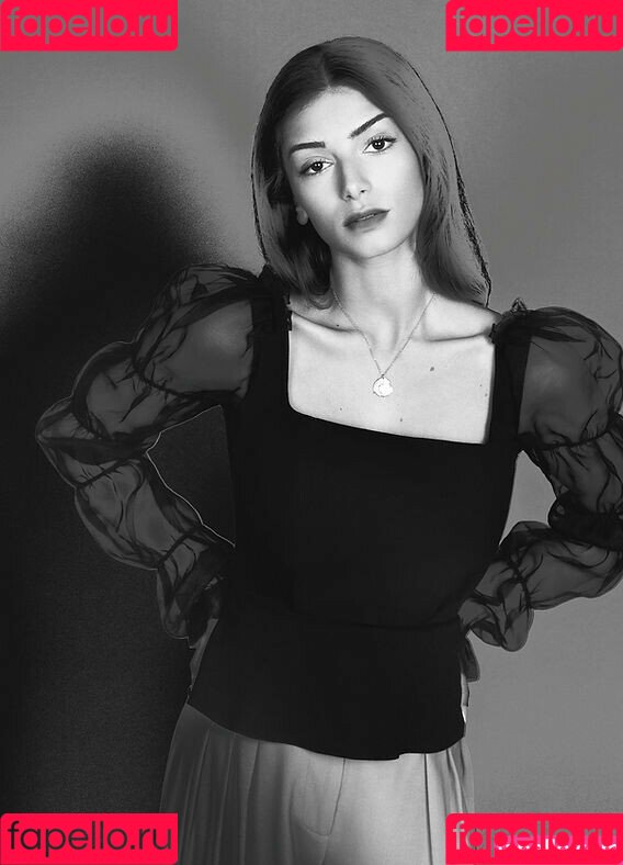 Mimi Keene Onlyfans Photo Gallery 