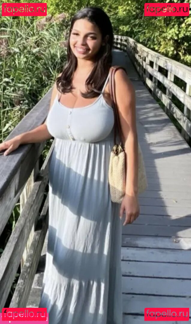 SummerT / _ssummer / summertee23 / summerwalker Onlyfans Photo Gallery 