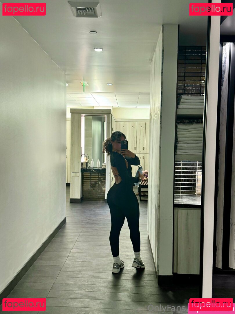 kikiiib Onlyfans Photo Gallery 