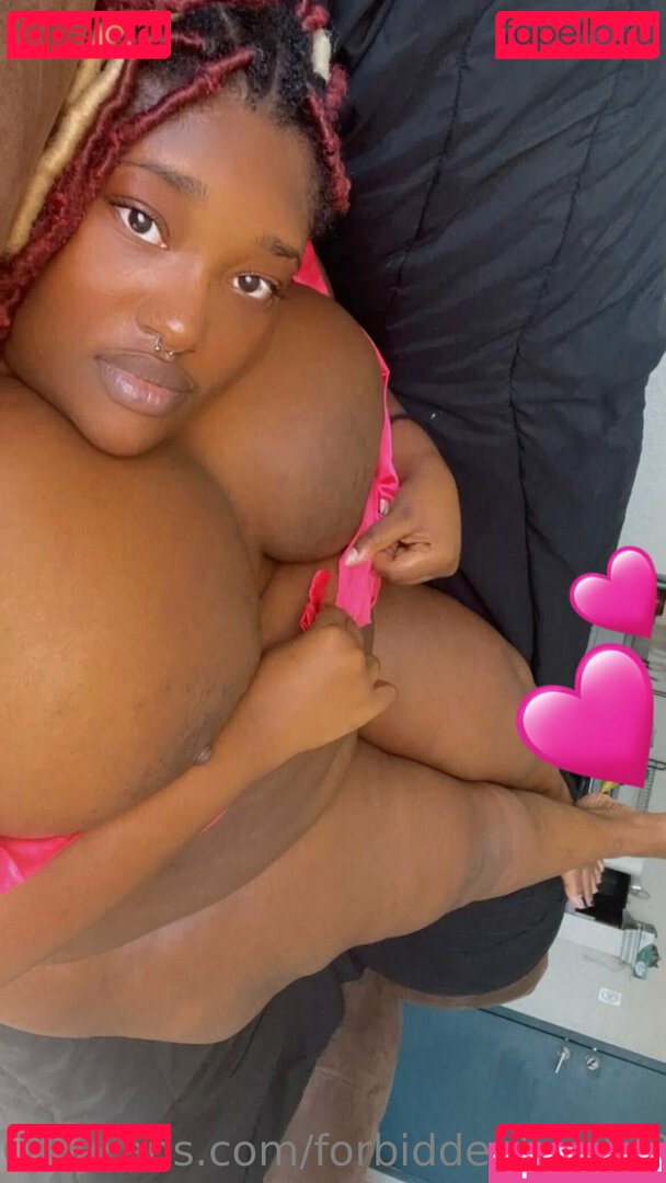 forbiddenfantasy27_ / forbiddenfruyt23 Onlyfans Photo Gallery 