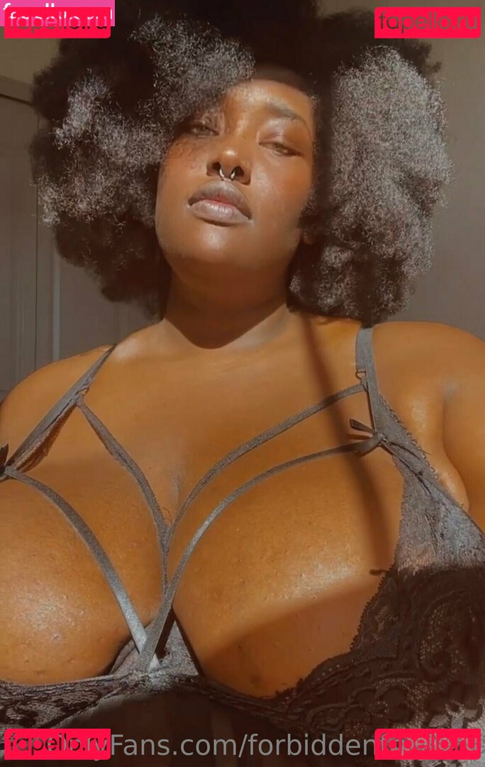 forbiddenfantasy27_ / forbiddenfruyt23 Onlyfans Photo Gallery 