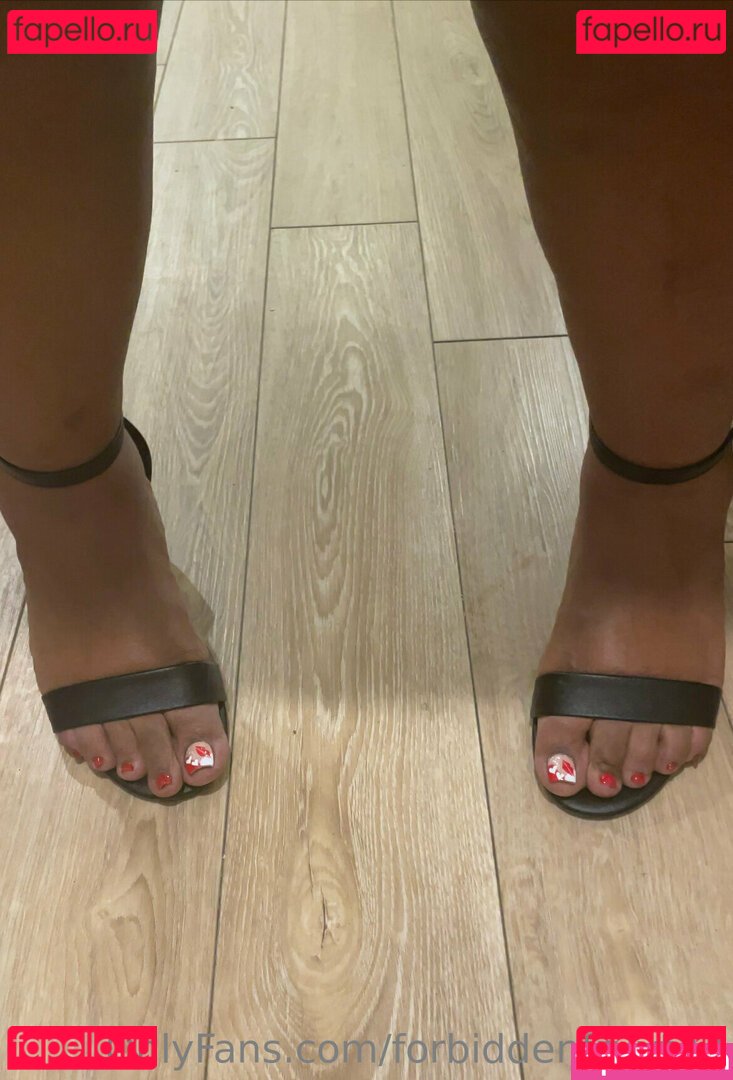 forbiddenfantasy27_ / forbiddenfruyt23 Onlyfans Photo Gallery 