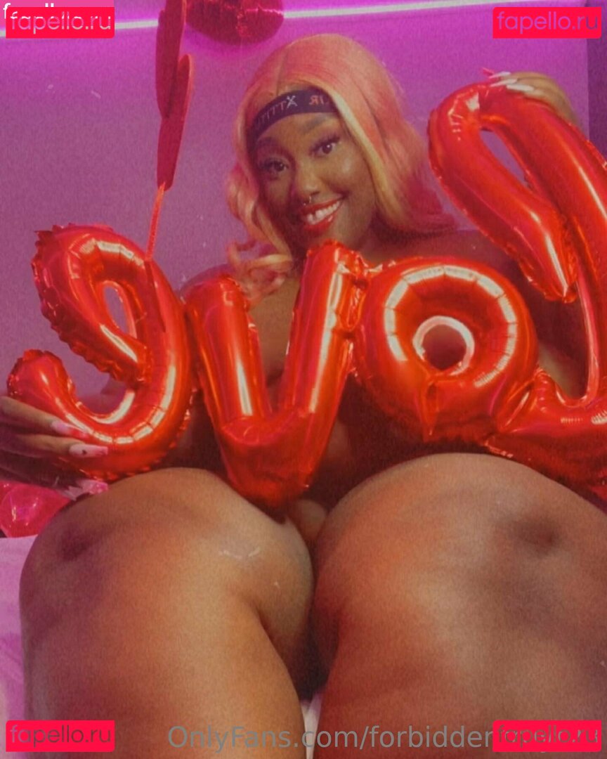 forbiddenfantasy27_ / forbiddenfruyt23 Onlyfans Photo Gallery 