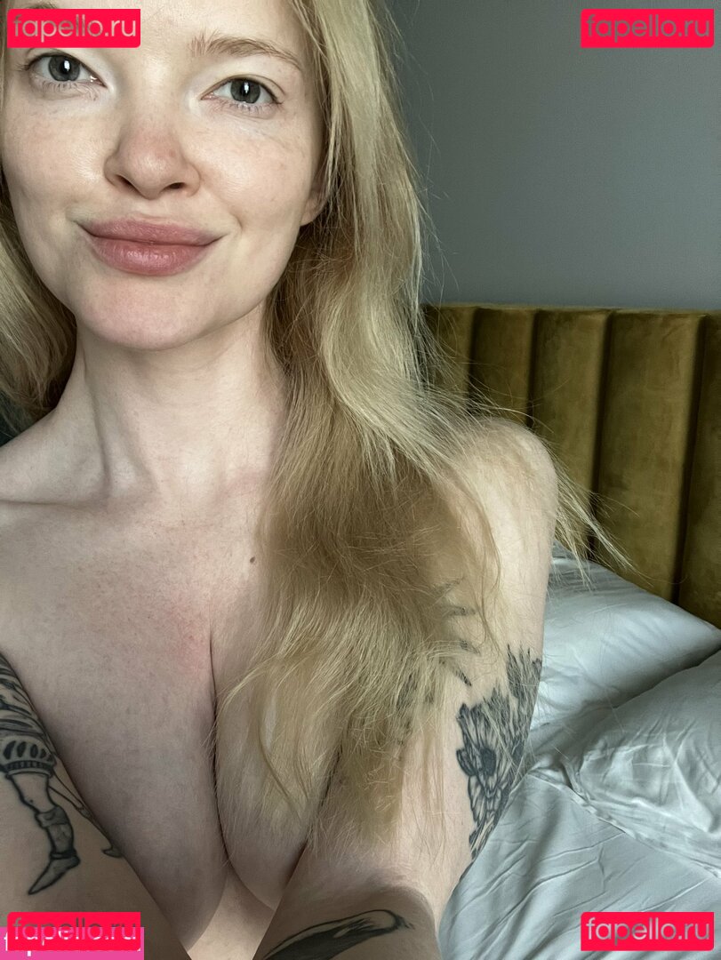 skyestone9 / stone_bramble / stonebramble Onlyfans Photo Gallery 