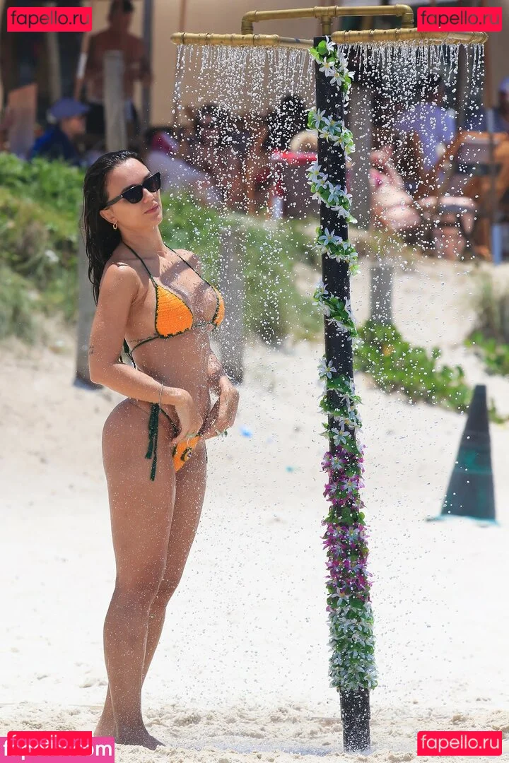 Rafa Kalimann Onlyfans Photo Gallery 