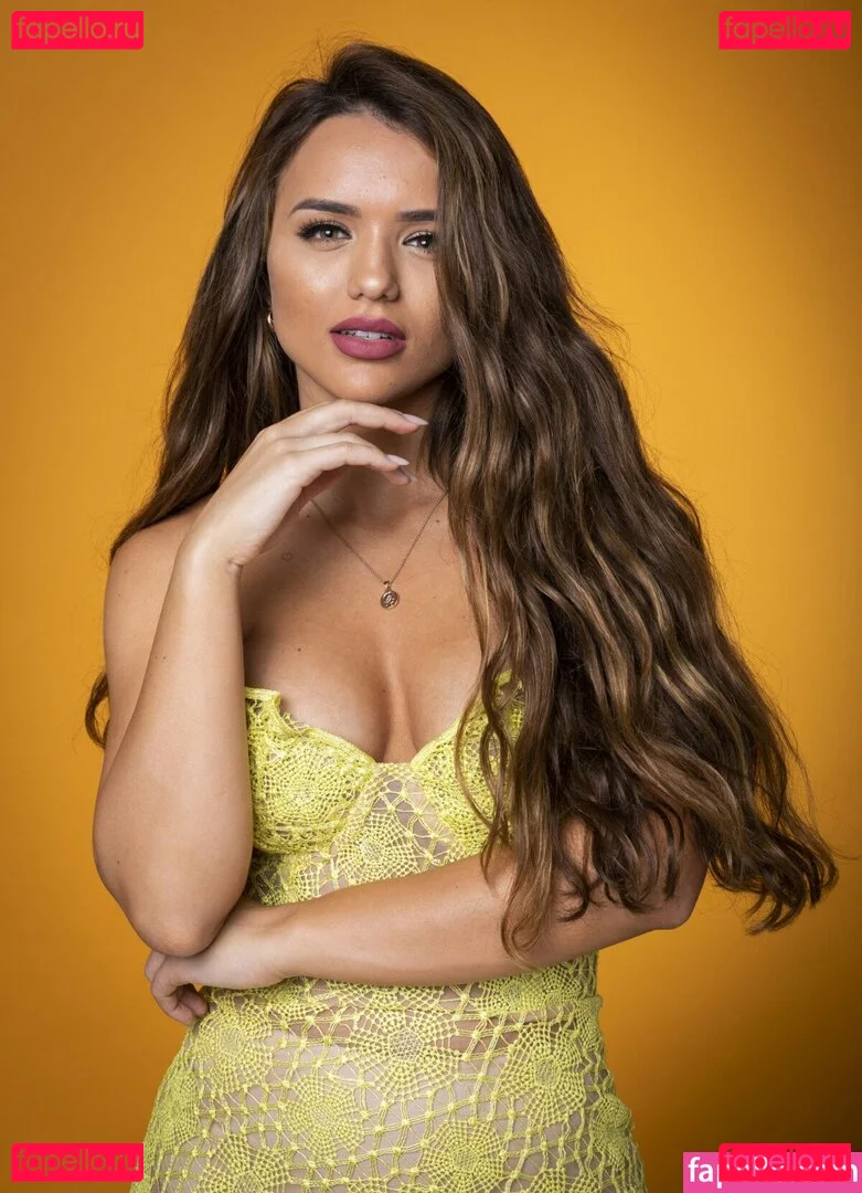 Rafa Kalimann Onlyfans Photo Gallery 