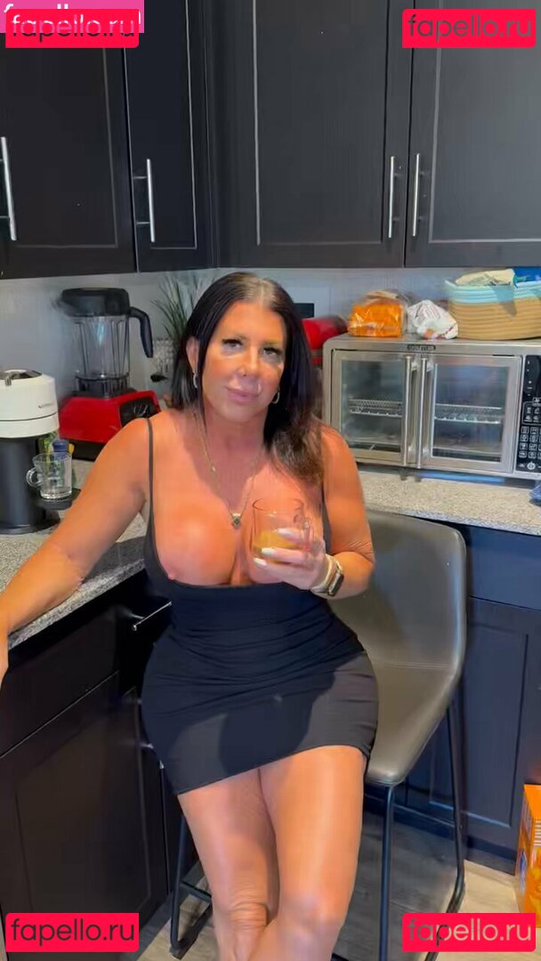 Becca Alexa Onlyfans Photo Gallery 