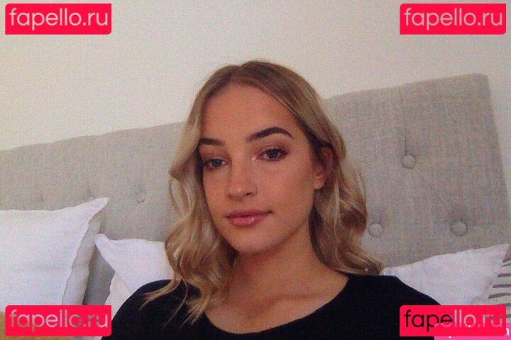 Alexandra Croft / alexandraacroft / u140334959 Onlyfans Photo Gallery 