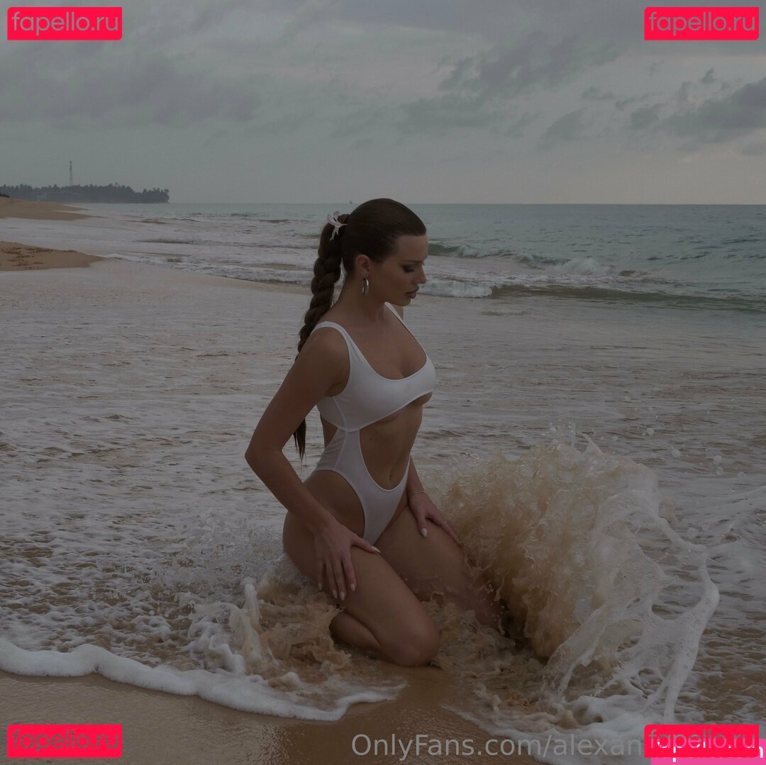 alexandraflowe Onlyfans Photo Gallery 
