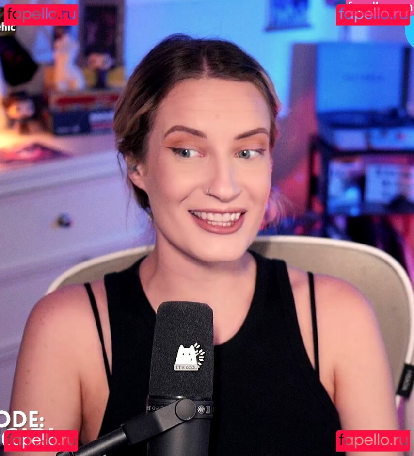 BasicWitGirl / tbhlessbasic Onlyfans Photo Gallery 